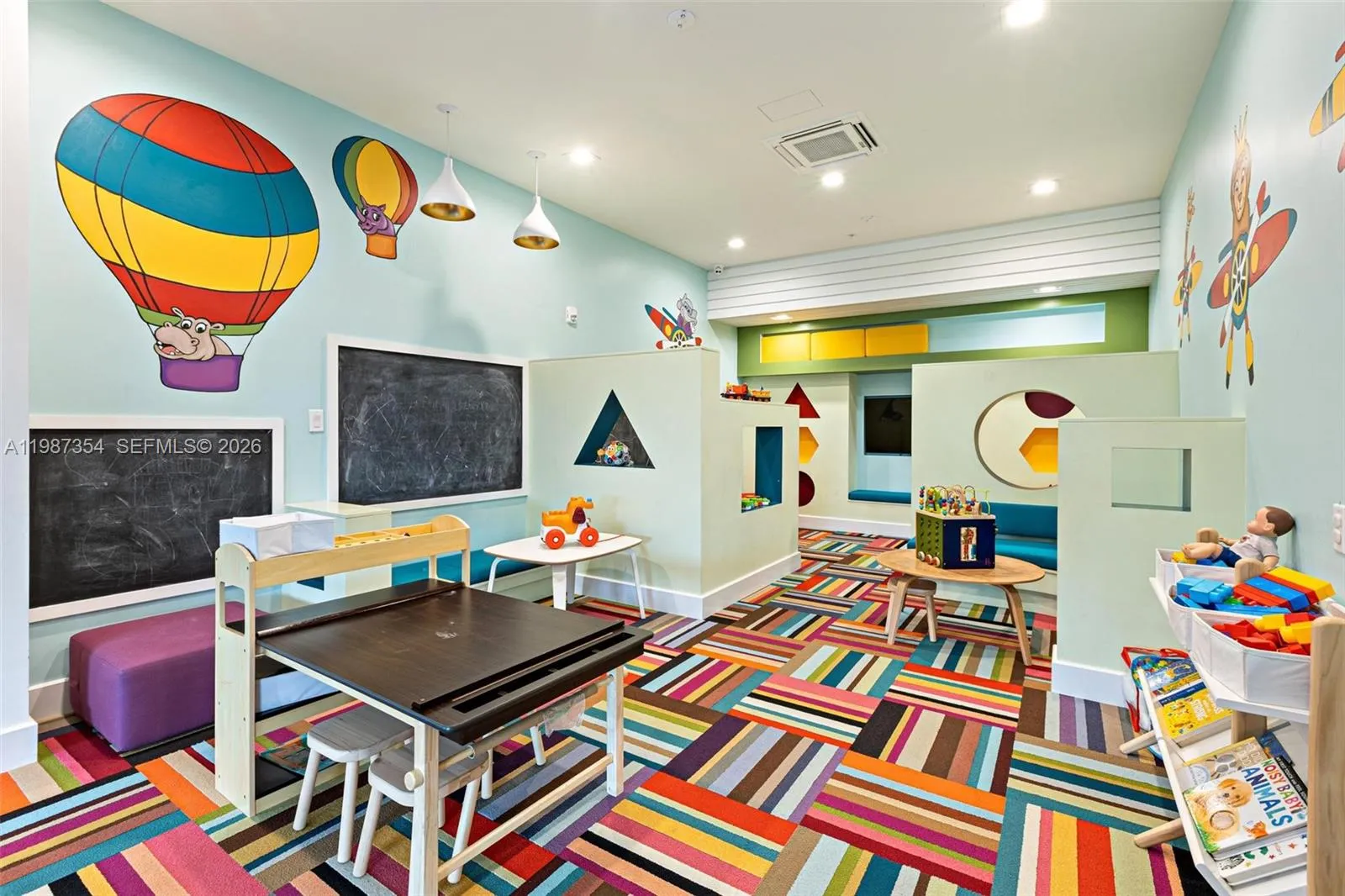 8225 Nw 43rd St, Doral, Florida 33166, Doral, Florida 33166, 4 Bedrooms Bedrooms, ,3 BathroomsBathrooms,Residential Lease,For Rent,8225 Nw 43rd St, Doral, Florida 33166,A11987354