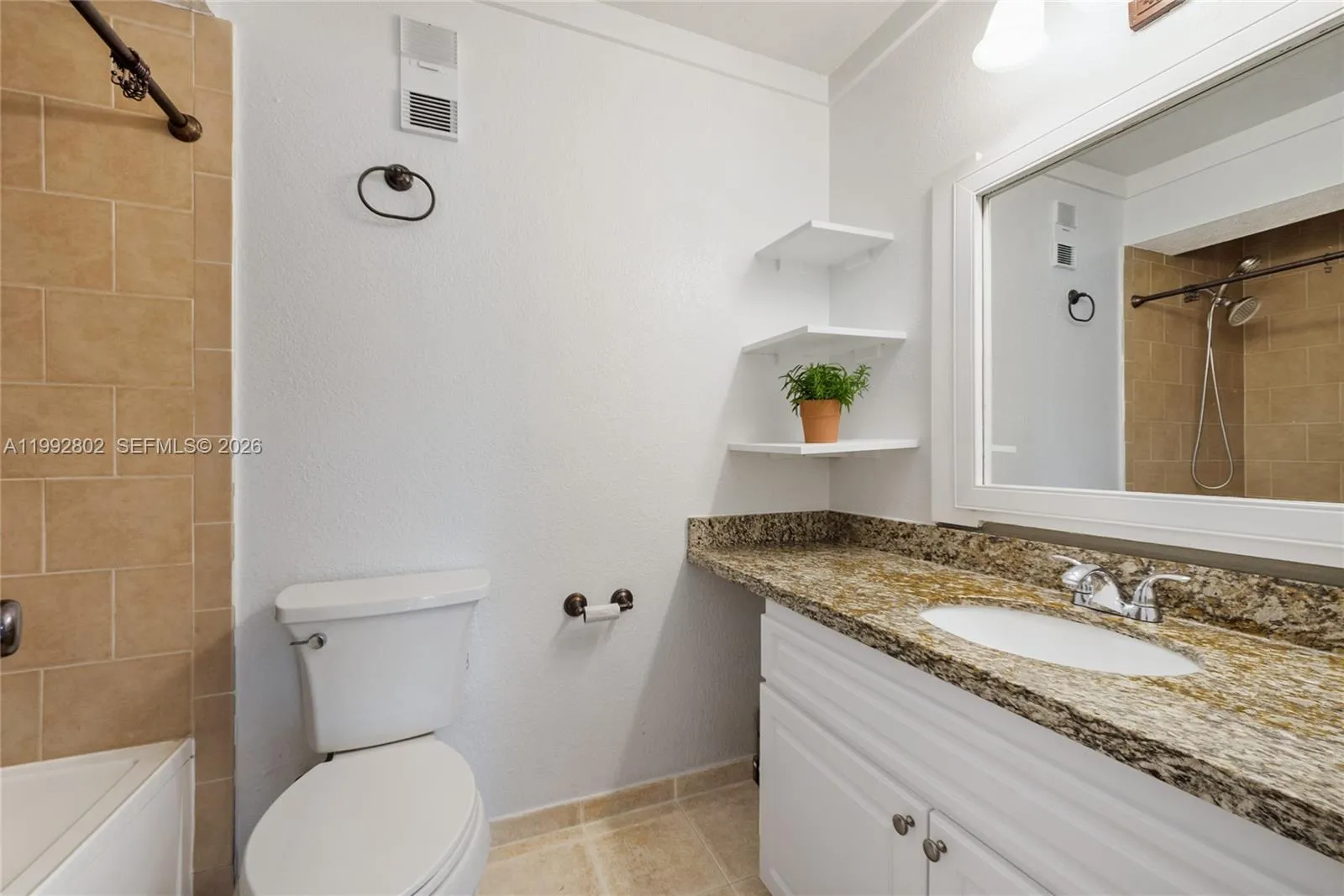 10560 Sw 156th Pl 205, Miami, Florida 33196, Miami, Florida 33196, 1 Bedroom Bedrooms, ,1 BathroomBathrooms,Residential Lease,For Rent,10560 Sw 156th Pl 205, Miami, Florida 33196,A11992802