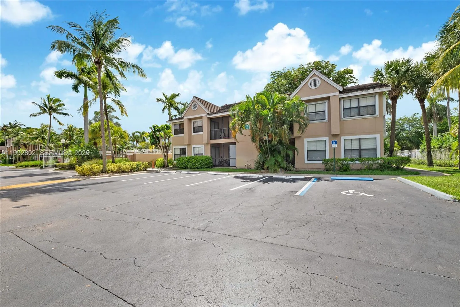10560 Sw 156th Pl 205, Miami, Florida 33196, Miami, Florida 33196, 1 Bedroom Bedrooms, ,1 BathroomBathrooms,Residential Lease,For Rent,10560 Sw 156th Pl 205, Miami, Florida 33196,A11992802
