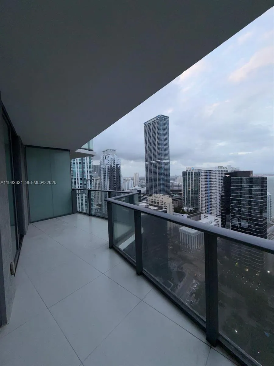 1300 S Miami Ave 3403, Miami, Florida 33130, Miami, Florida 33130, 1 Bedroom Bedrooms, ,2 BathroomsBathrooms,Residential Lease,For Rent,1300 S Miami Ave 3403, Miami, Florida 33130,A11992821