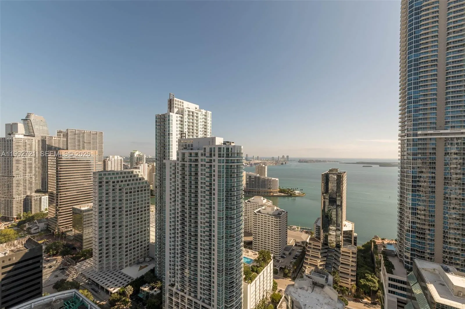 Miami, Florida 33131, 2 Bedrooms Bedrooms, ,3 BathroomsBathrooms,Residential Lease,For Rent,A11992721