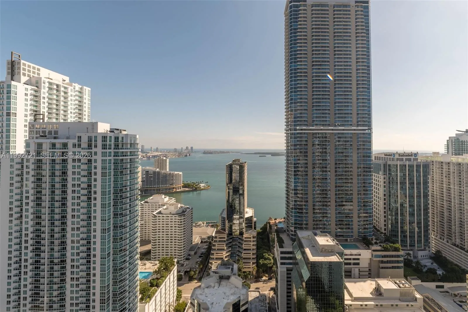 Miami, Florida 33131, 2 Bedrooms Bedrooms, ,3 BathroomsBathrooms,Residential Lease,For Rent,A11992721