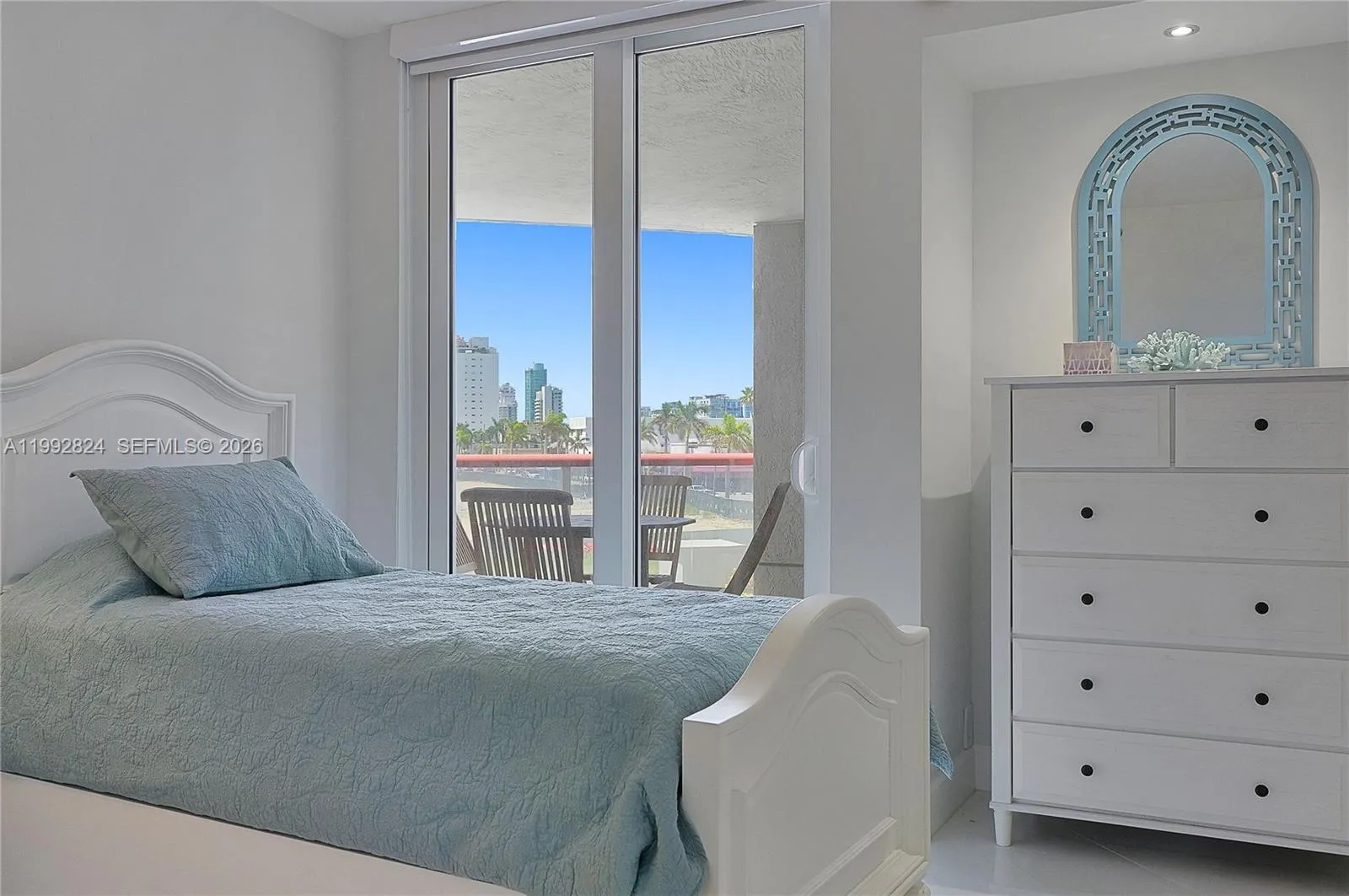 Miami Beach, Florida 33141, 2 Bedrooms Bedrooms, ,2 BathroomsBathrooms,Residential Lease,For Rent,A11992824