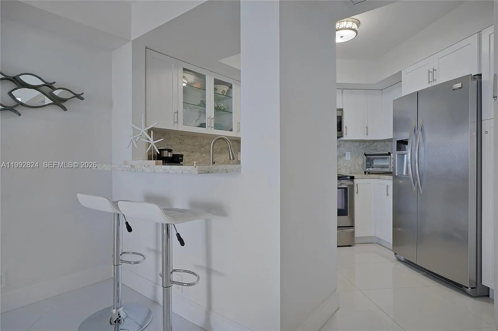 Miami Beach, Florida 33141, 2 Bedrooms Bedrooms, ,2 BathroomsBathrooms,Residential Lease,For Rent,A11992824