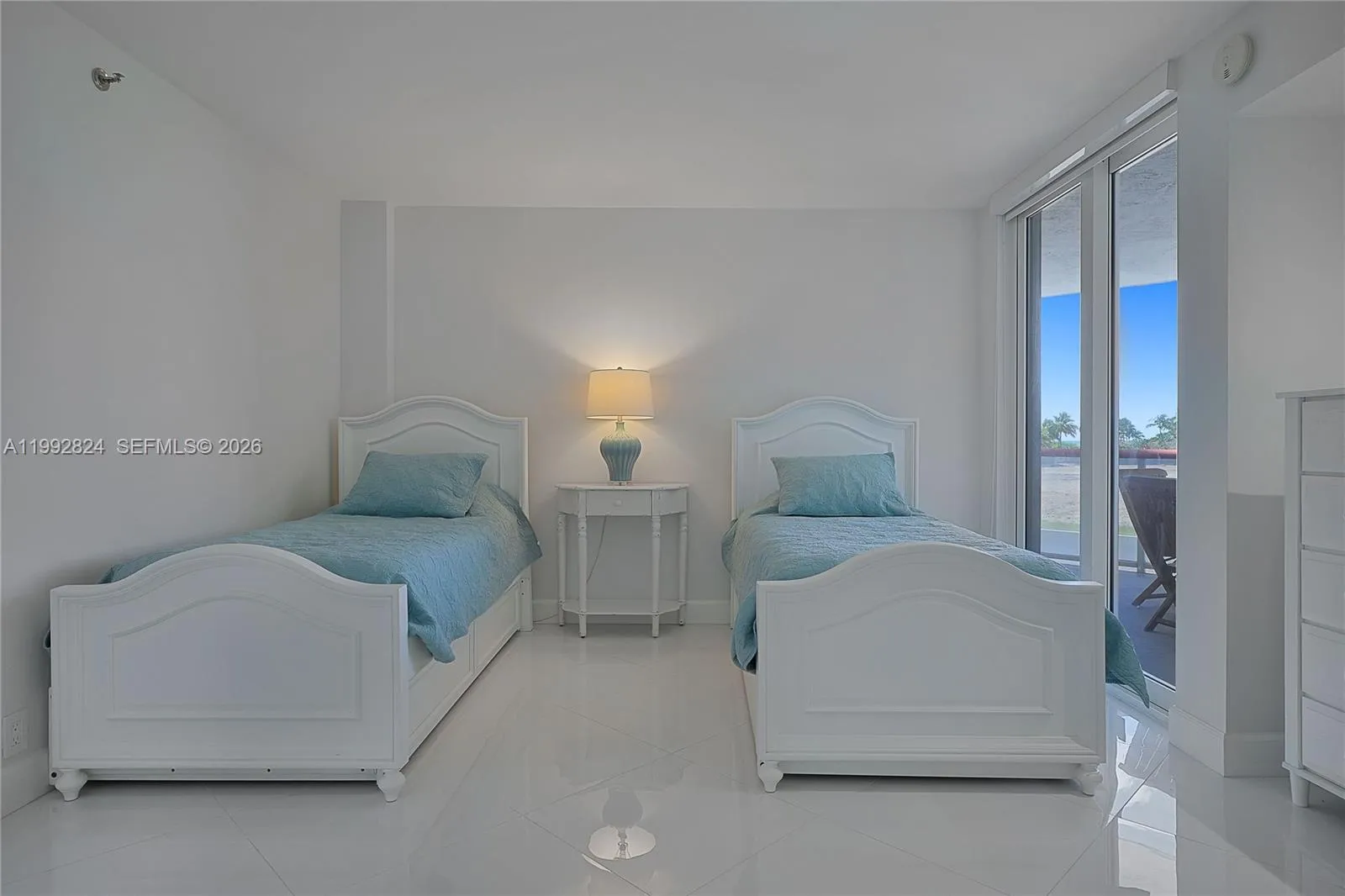 Miami Beach, Florida 33141, 2 Bedrooms Bedrooms, ,2 BathroomsBathrooms,Residential Lease,For Rent,A11992824