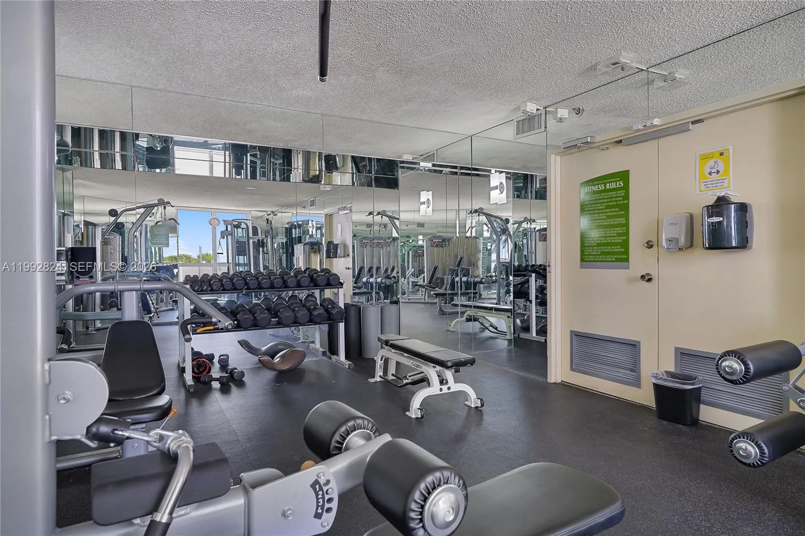 Miami Beach, Florida 33141, 2 Bedrooms Bedrooms, ,2 BathroomsBathrooms,Residential Lease,For Rent,A11992824