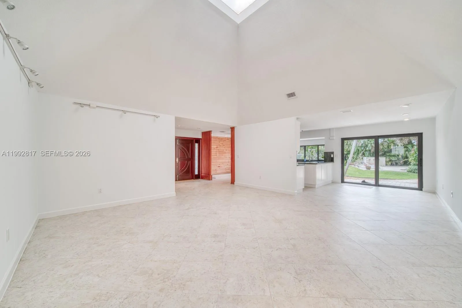 7320 Sw 100th Ct, Miami, Florida 33173, Miami, Florida 33173, 3 Bedrooms Bedrooms, ,2 BathroomsBathrooms,Residential Lease,For Rent,7320 Sw 100th Ct, Miami, Florida 33173,A11992817