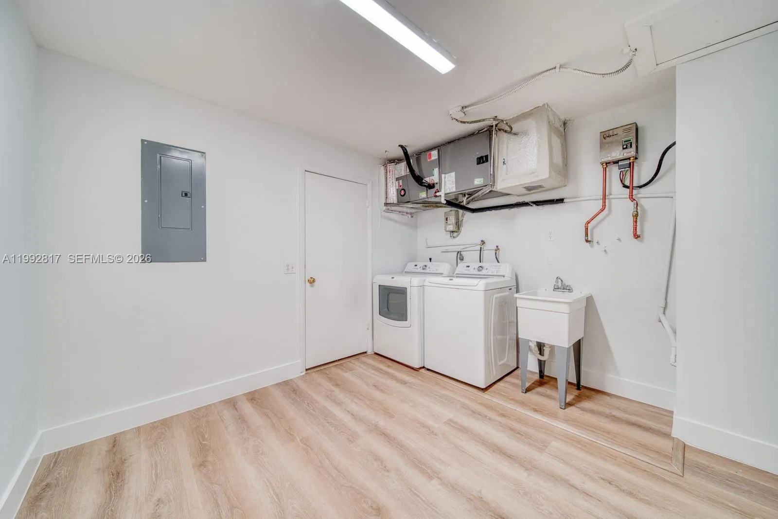 7320 Sw 100th Ct, Miami, Florida 33173, Miami, Florida 33173, 3 Bedrooms Bedrooms, ,2 BathroomsBathrooms,Residential Lease,For Rent,7320 Sw 100th Ct, Miami, Florida 33173,A11992817