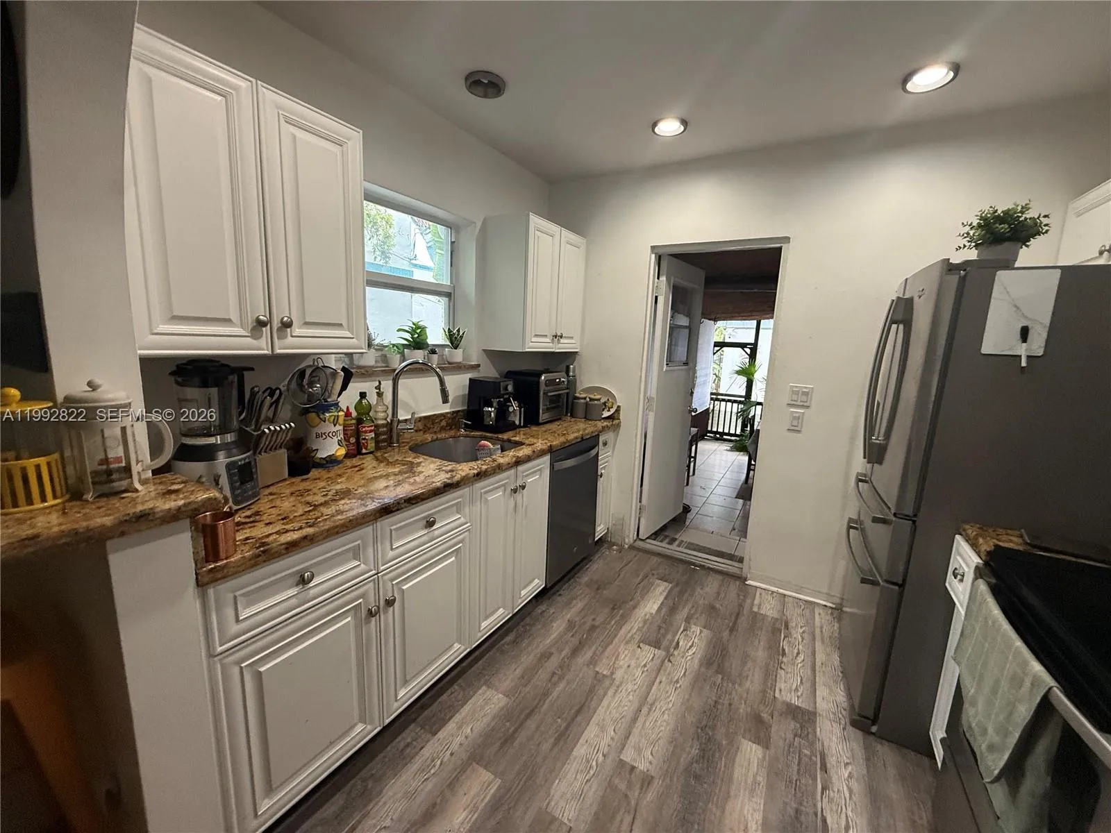 1921 Jefferson St, Hollywood, Florida 33020, Hollywood, Florida 33020, 2 Bedrooms Bedrooms, ,1 BathroomBathrooms,Residential Lease,For Rent,1921 Jefferson St, Hollywood, Florida 33020,A11992822
