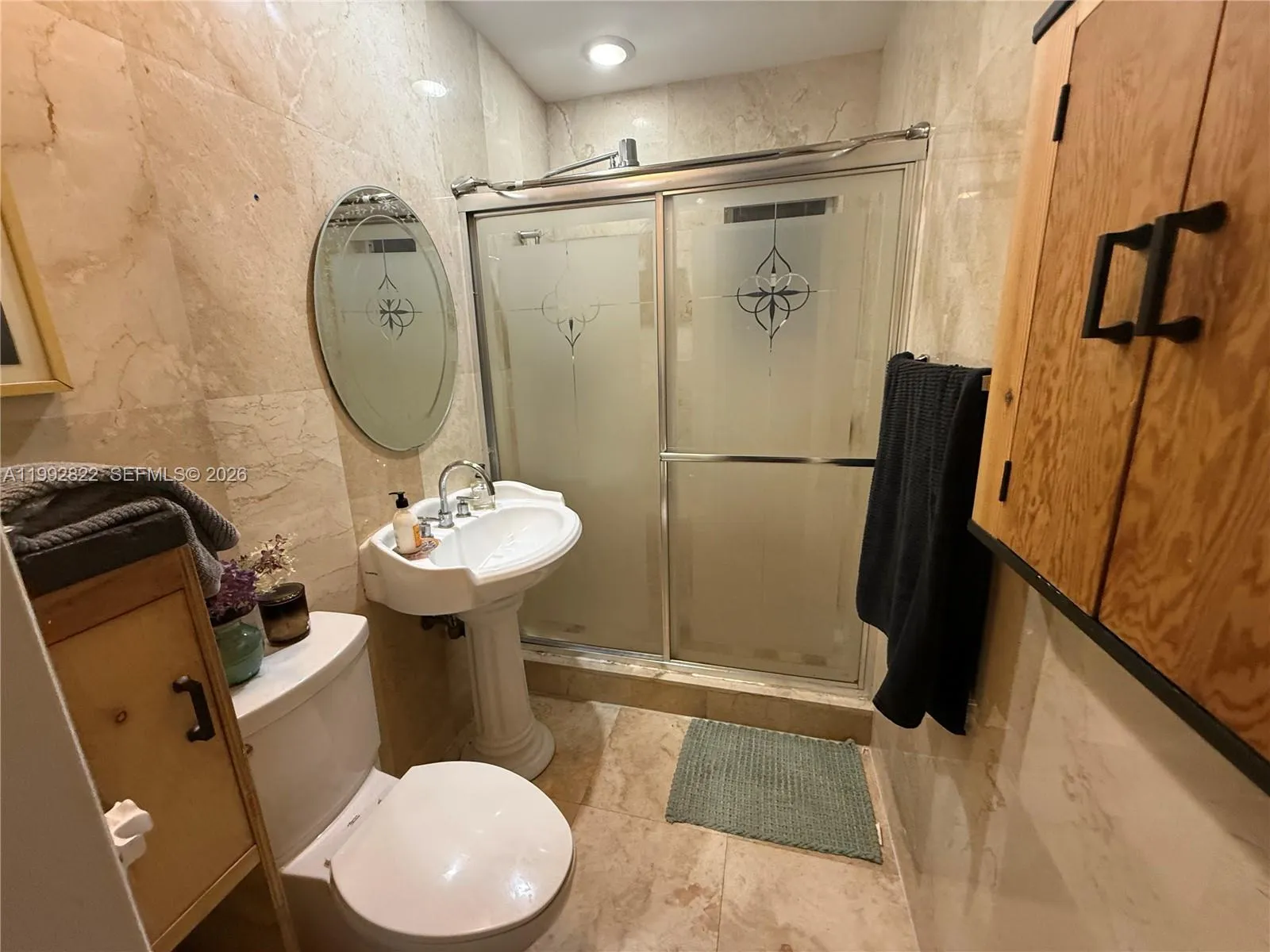 1921 Jefferson St, Hollywood, Florida 33020, Hollywood, Florida 33020, 2 Bedrooms Bedrooms, ,1 BathroomBathrooms,Residential Lease,For Rent,1921 Jefferson St, Hollywood, Florida 33020,A11992822