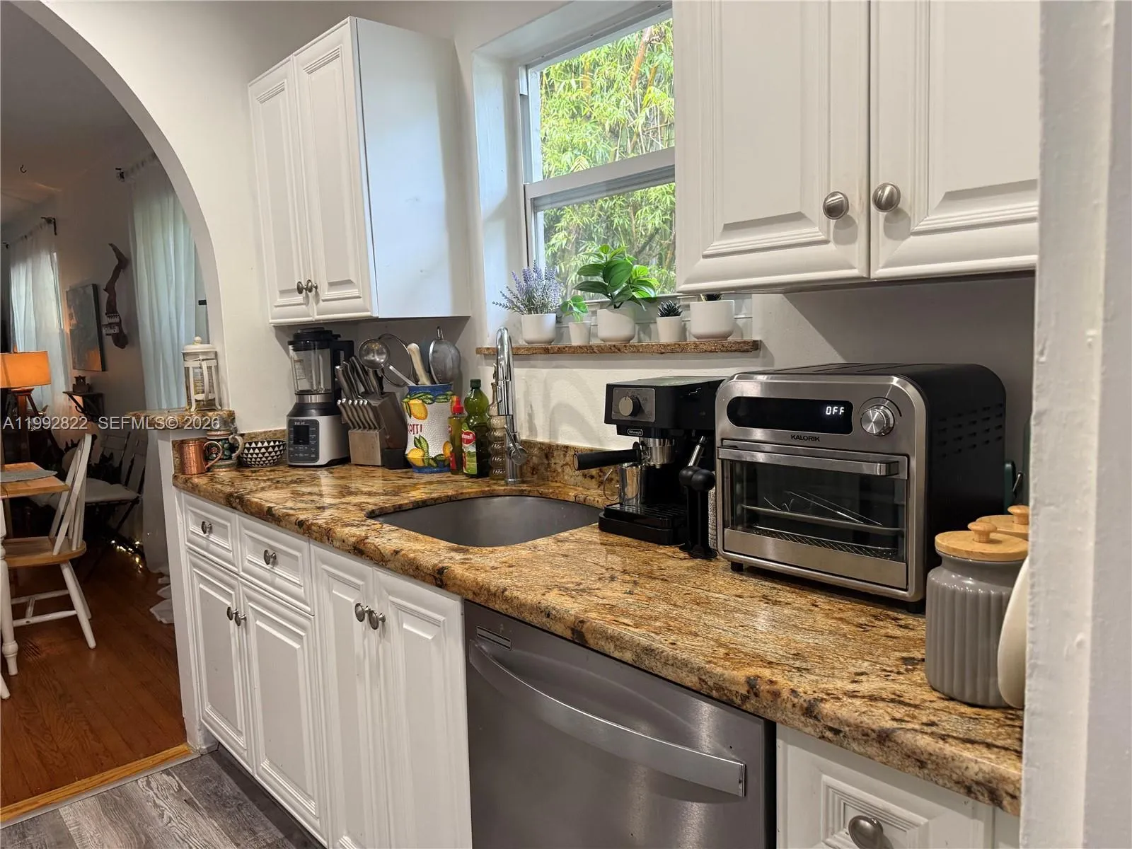 1921 Jefferson St, Hollywood, Florida 33020, Hollywood, Florida 33020, 2 Bedrooms Bedrooms, ,1 BathroomBathrooms,Residential Lease,For Rent,1921 Jefferson St, Hollywood, Florida 33020,A11992822