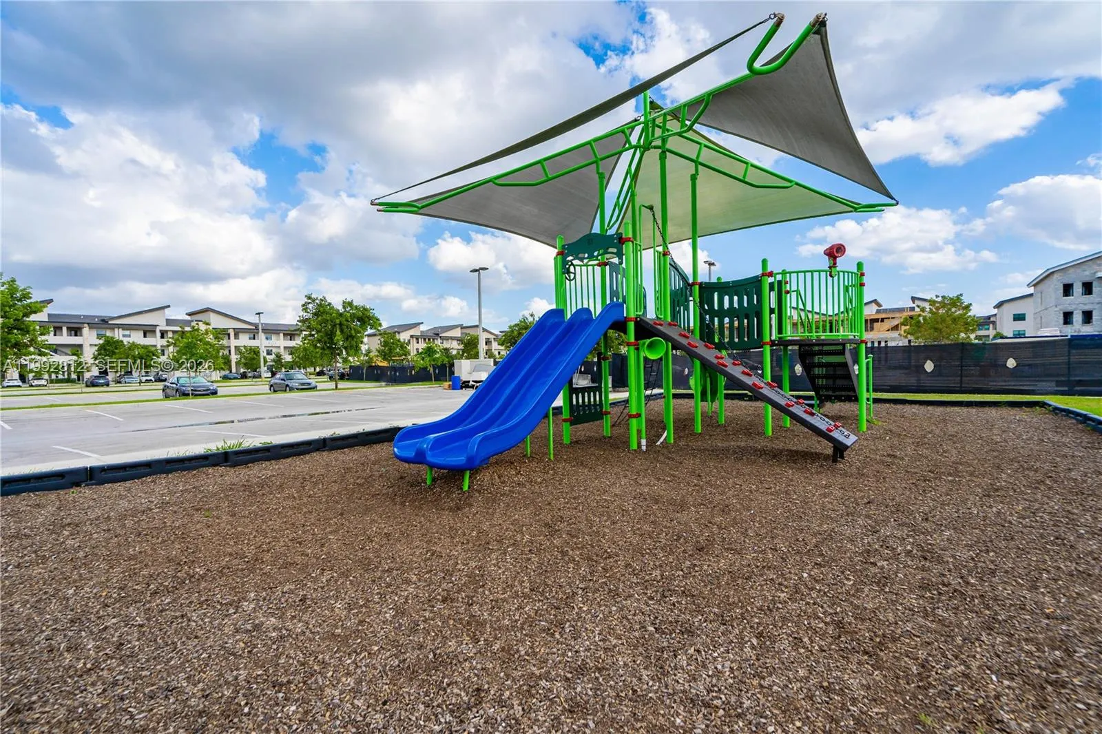 9807 Nw 88th Ter, Doral, Florida 33178, Doral, Florida 33178, 3 Bedrooms Bedrooms, ,2 BathroomsBathrooms,Residential,For Sale,9807 Nw 88th Ter, Doral, Florida 33178,A11992812