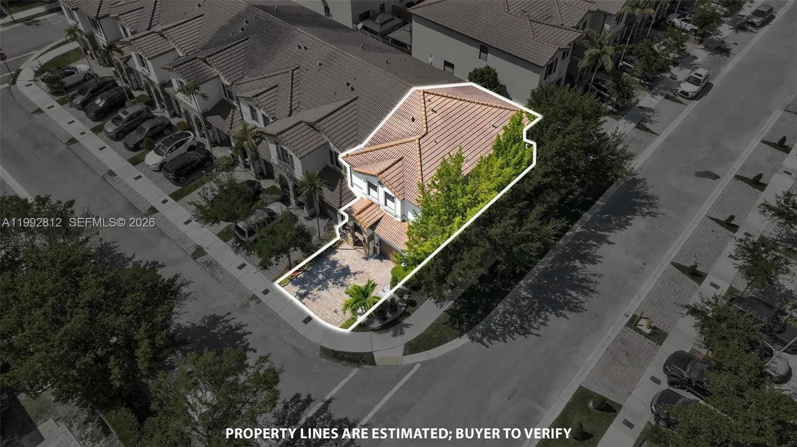 9807 Nw 88th Ter, Doral, Florida 33178, Doral, Florida 33178, 3 Bedrooms Bedrooms, ,2 BathroomsBathrooms,Residential,For Sale,9807 Nw 88th Ter, Doral, Florida 33178,A11992812