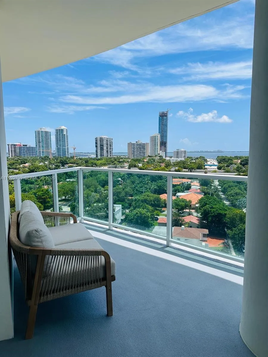 2525 Sw 3rd Ave 1001, Miami, Florida 33129, Miami, Florida 33129, 3 Bedrooms Bedrooms, ,2 BathroomsBathrooms,Residential Lease,For Rent,2525 Sw 3rd Ave 1001, Miami, Florida 33129,A11992109
