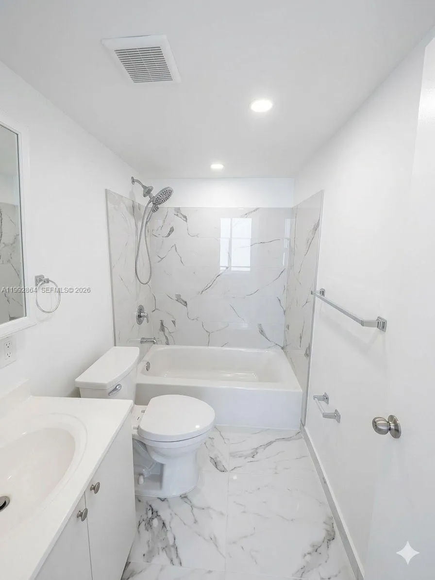 6270 W Flagler St A4, Miami, Florida 33144, Miami, Florida 33144, 1 Bedroom Bedrooms, ,1 BathroomBathrooms,Residential Lease,For Rent,6270 W Flagler St A4, Miami, Florida 33144,A11992864