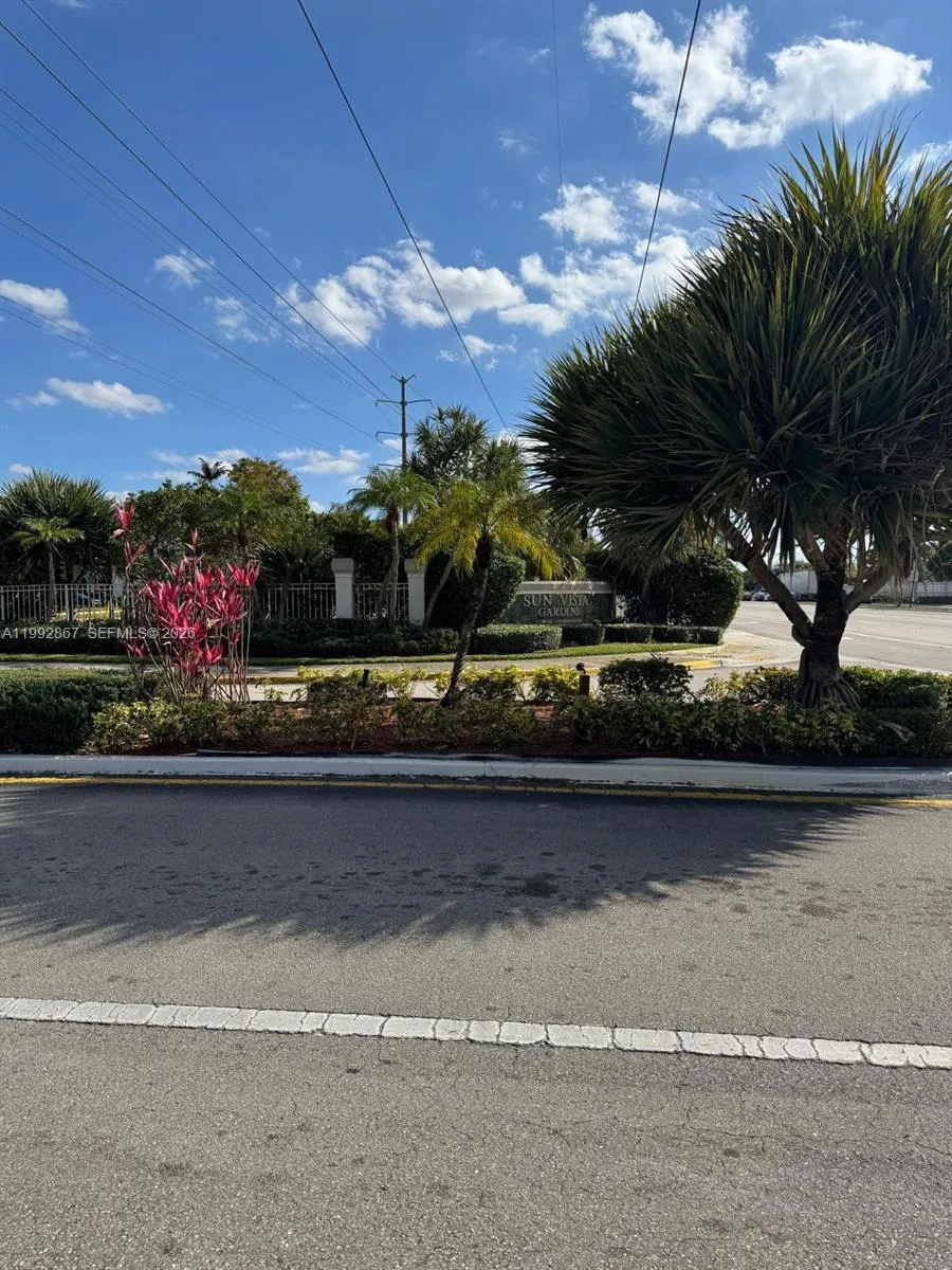 5760 Rock Island Rd 304, Tamarac, Florida 33319, Tamarac, Florida 33319, 1 Bedroom Bedrooms, ,1 BathroomBathrooms,Residential,For Sale,5760 Rock Island Rd 304, Tamarac, Florida 33319,A11992867