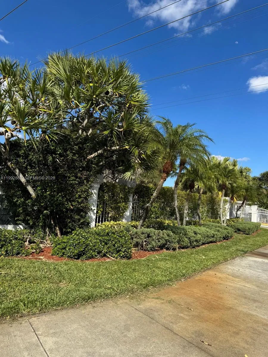 5760 Rock Island Rd 304, Tamarac, Florida 33319, Tamarac, Florida 33319, 1 Bedroom Bedrooms, ,1 BathroomBathrooms,Residential,For Sale,5760 Rock Island Rd 304, Tamarac, Florida 33319,A11992867