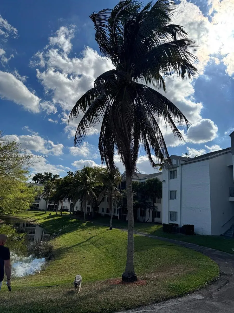 5760 Rock Island Rd 304, Tamarac, Florida 33319, Tamarac, Florida 33319, 1 Bedroom Bedrooms, ,1 BathroomBathrooms,Residential,For Sale,5760 Rock Island Rd 304, Tamarac, Florida 33319,A11992867