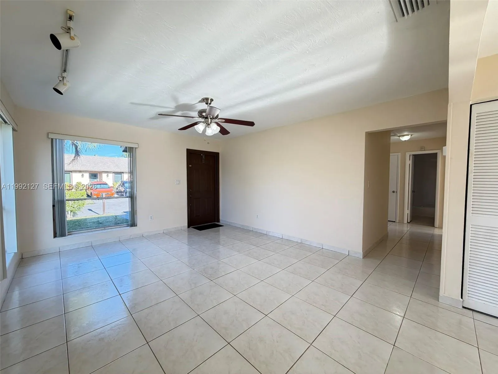 11938 Sw 122nd Ct, Miami, Florida 33186, Miami, Florida 33186, 3 Bedrooms Bedrooms, ,2 BathroomsBathrooms,Residential Lease,For Rent,11938 Sw 122nd Ct, Miami, Florida 33186,A11992127