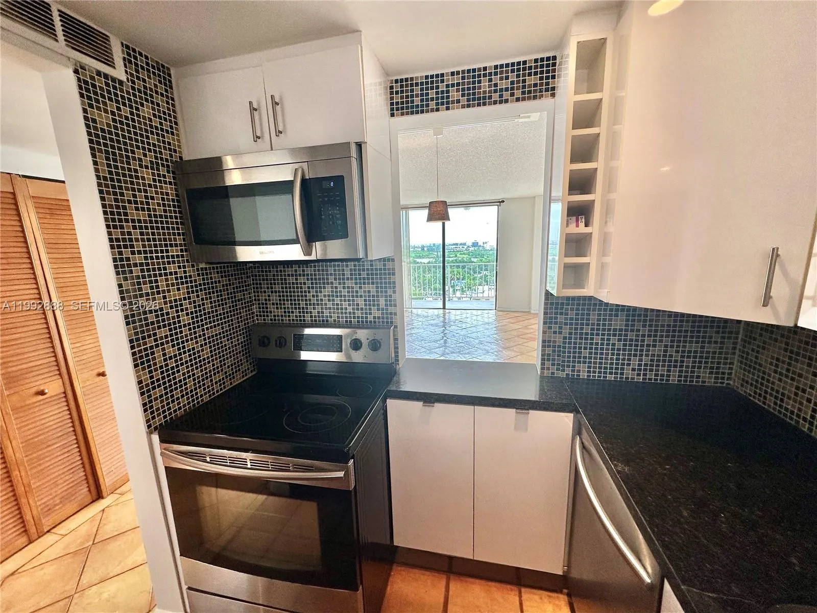 2350 Ne 135th St 1101, North Miami, Florida 33181, North Miami, Florida 33181, 1 Bedroom Bedrooms, ,1 BathroomBathrooms,Residential,For Sale,2350 Ne 135th St 1101, North Miami, Florida 33181,A11992888