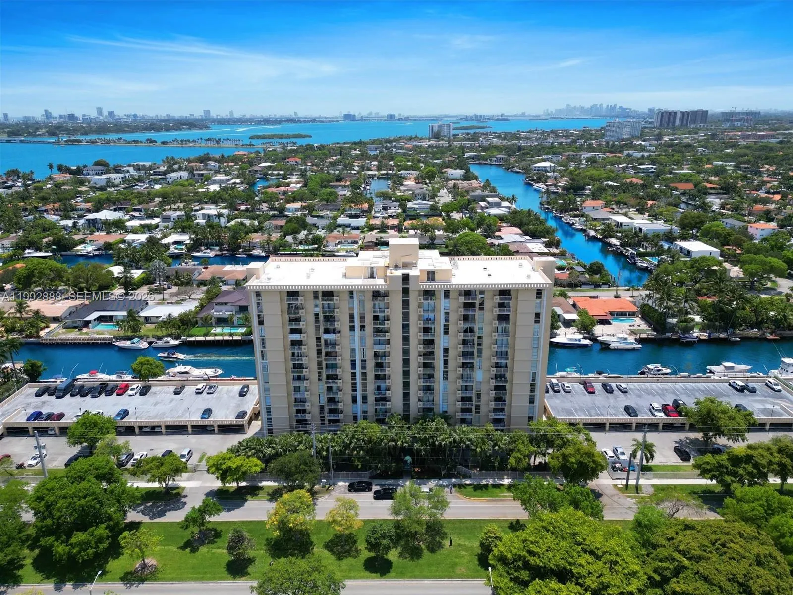 2350 Ne 135th St 1101, North Miami, Florida 33181, North Miami, Florida 33181, 1 Bedroom Bedrooms, ,1 BathroomBathrooms,Residential,For Sale,2350 Ne 135th St 1101, North Miami, Florida 33181,A11992888