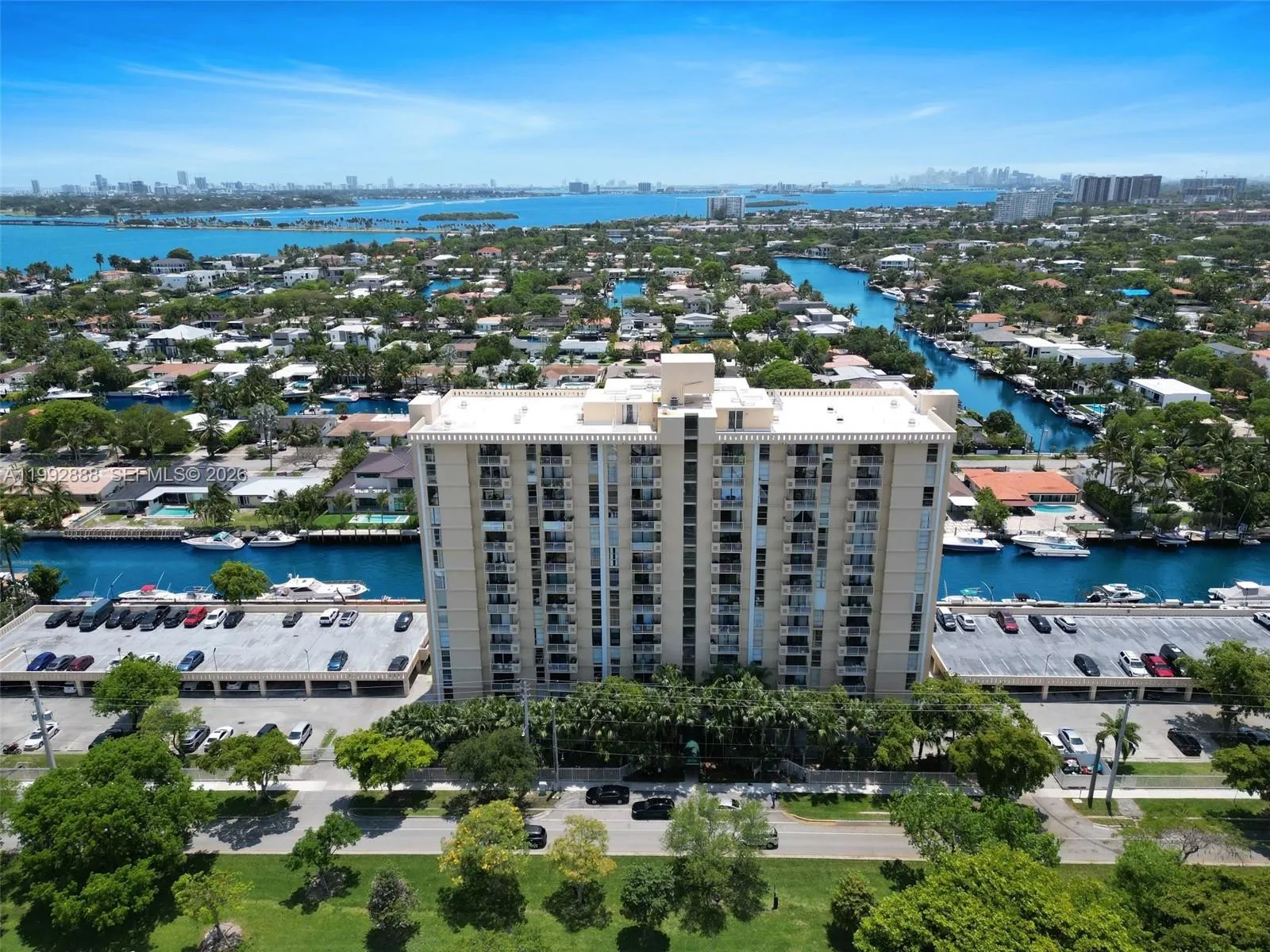 2350 Ne 135th St 1101, North Miami, Florida 33181, North Miami, Florida 33181, 1 Bedroom Bedrooms, ,1 BathroomBathrooms,Residential,For Sale,2350 Ne 135th St 1101, North Miami, Florida 33181,A11992888