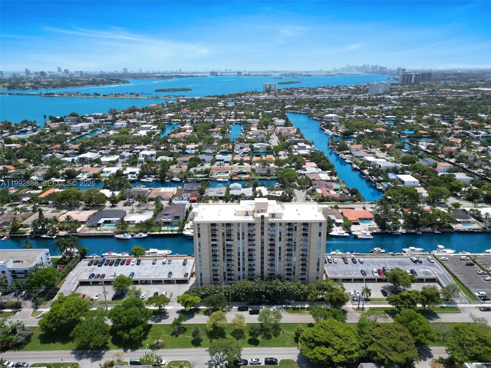 2350 Ne 135th St 1101, North Miami, Florida 33181, North Miami, Florida 33181, 1 Bedroom Bedrooms, ,1 BathroomBathrooms,Residential,For Sale,2350 Ne 135th St 1101, North Miami, Florida 33181,A11992888