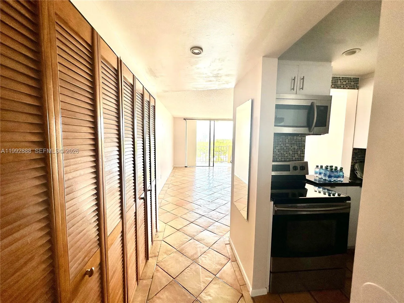 2350 Ne 135th St 1101, North Miami, Florida 33181, North Miami, Florida 33181, 1 Bedroom Bedrooms, ,1 BathroomBathrooms,Residential,For Sale,2350 Ne 135th St 1101, North Miami, Florida 33181,A11992888
