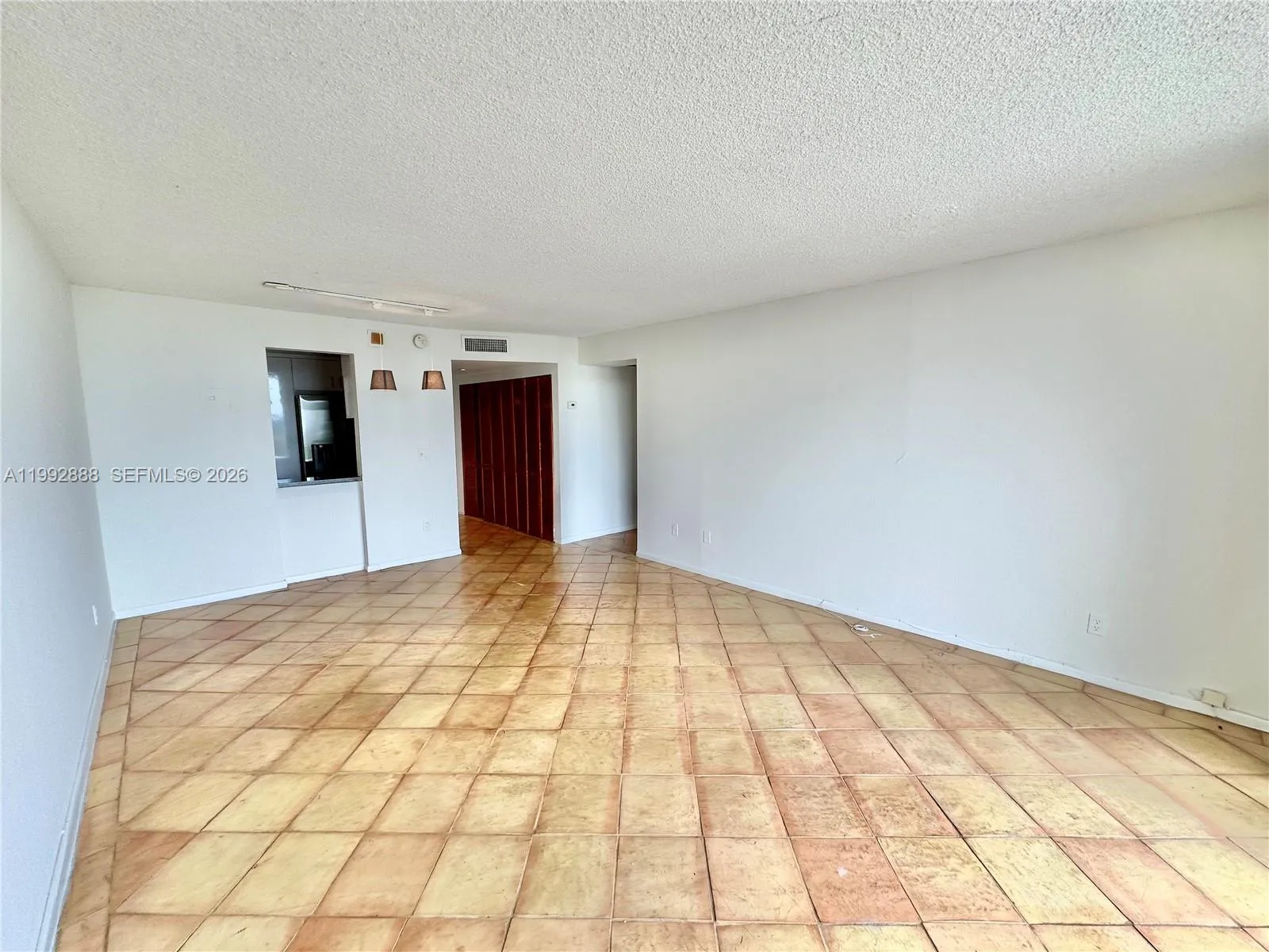 2350 Ne 135th St 1101, North Miami, Florida 33181, North Miami, Florida 33181, 1 Bedroom Bedrooms, ,1 BathroomBathrooms,Residential,For Sale,2350 Ne 135th St 1101, North Miami, Florida 33181,A11992888