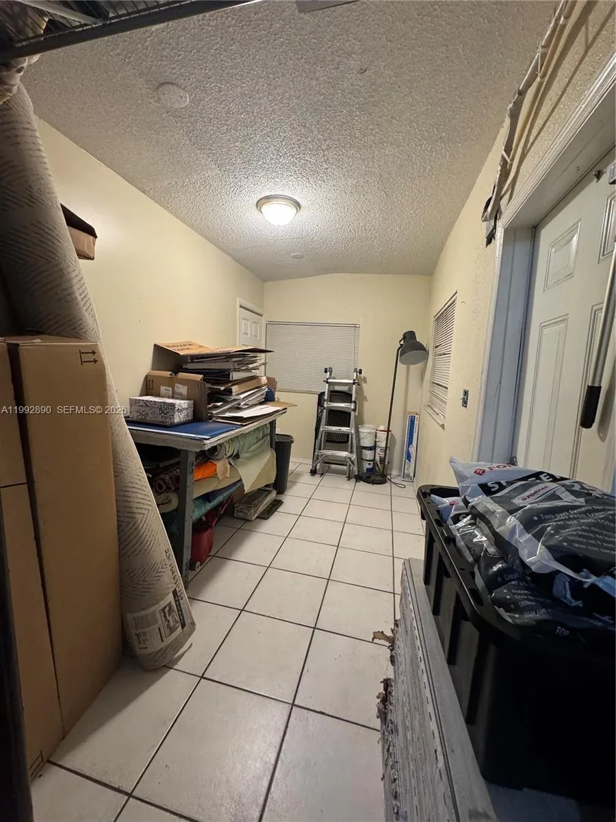 5890 Nw 16th Ct, Sunrise, Florida 33313, Sunrise, Florida 33313, 4 Bedrooms Bedrooms, ,3 BathroomsBathrooms,Residential,For Sale,5890 Nw 16th Ct, Sunrise, Florida 33313,A11992890