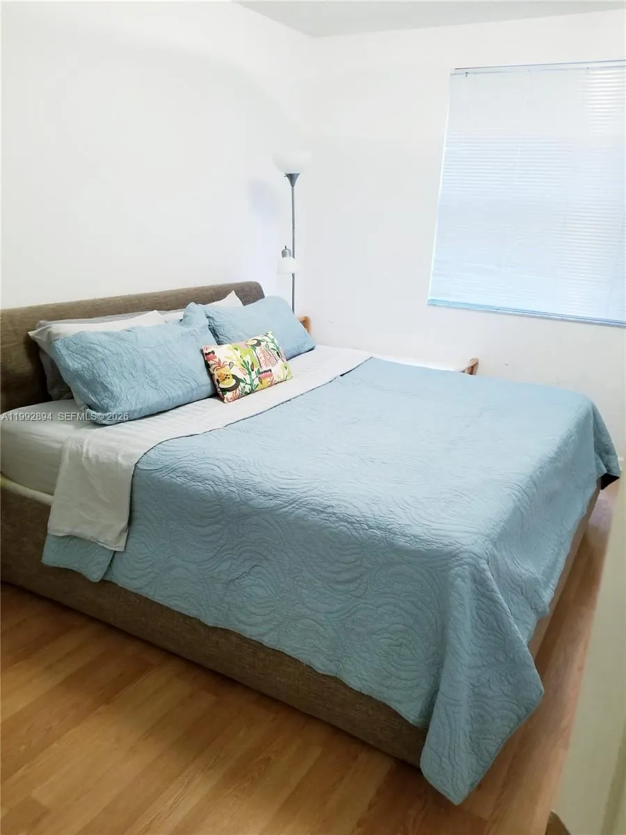 17125 N Bay Rd 3403, Sunny Isles Beach, Florida 33, Sunny Isles Beach, Florida 33160, 1 Bedroom Bedrooms, ,1 BathroomBathrooms,Residential Lease,For Rent,17125 N Bay Rd 3403, Sunny Isles Beach, Florida 33,A11992894