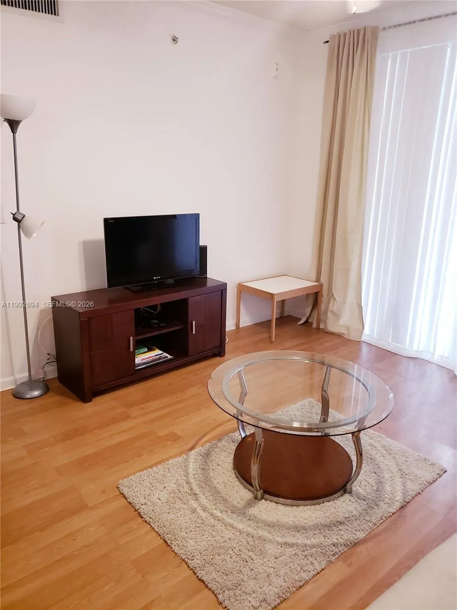 17125 N Bay Rd 3403, Sunny Isles Beach, Florida 33, Sunny Isles Beach, Florida 33160, 1 Bedroom Bedrooms, ,1 BathroomBathrooms,Residential Lease,For Rent,17125 N Bay Rd 3403, Sunny Isles Beach, Florida 33,A11992894