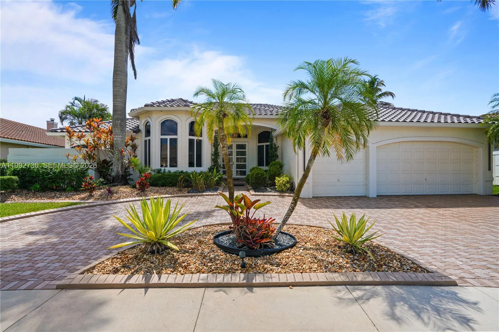 2569 Eagle Run Ln 0, Weston, Florida 33327, Weston, Florida 33327, 5 Bedrooms Bedrooms, ,3 BathroomsBathrooms,Residential Lease,For Rent,2569 Eagle Run Ln 0, Weston, Florida 33327,A11992736