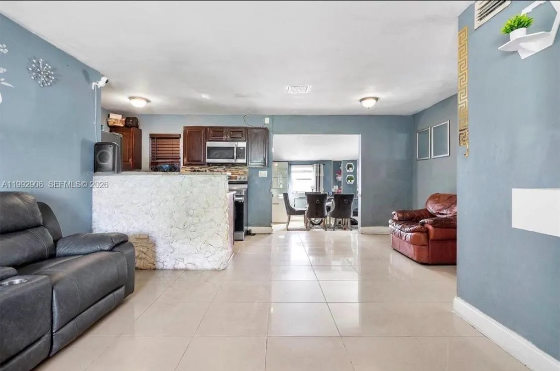 1840 Nw 33rd Ter, Lauderhill, Florida 33311, Lauderhill, Florida 33311, 3 Bedrooms Bedrooms, ,2 BathroomsBathrooms,Residential,For Sale,1840 Nw 33rd Ter, Lauderhill, Florida 33311,A11992906