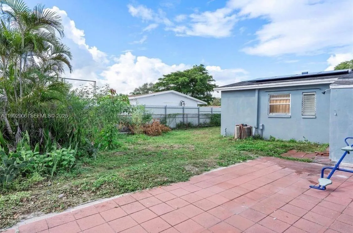 1840 Nw 33rd Ter, Lauderhill, Florida 33311, Lauderhill, Florida 33311, 3 Bedrooms Bedrooms, ,2 BathroomsBathrooms,Residential,For Sale,1840 Nw 33rd Ter, Lauderhill, Florida 33311,A11992906