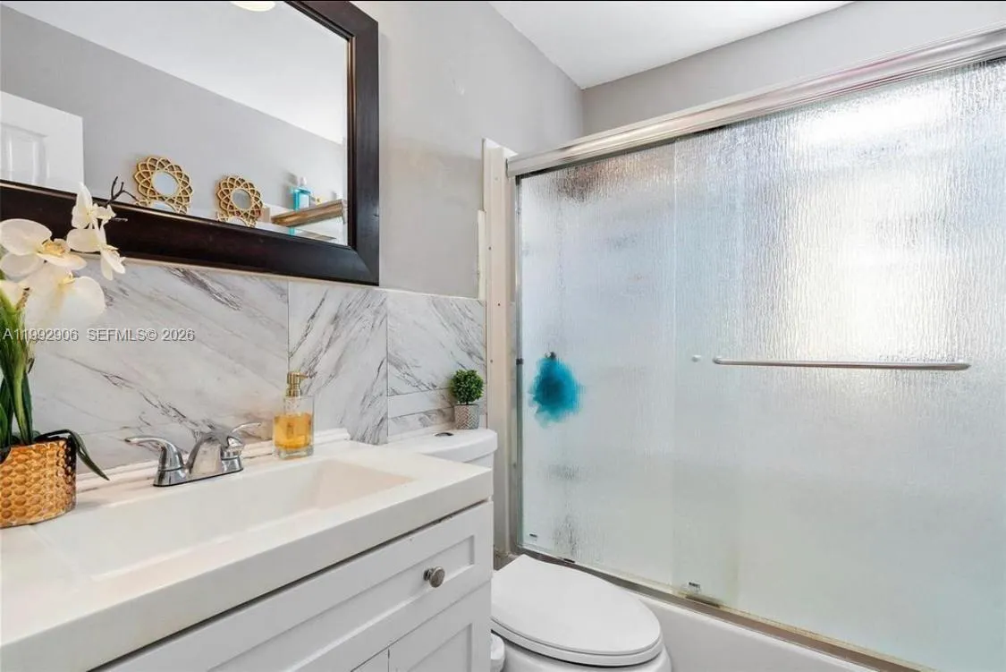 1840 Nw 33rd Ter, Lauderhill, Florida 33311, Lauderhill, Florida 33311, 3 Bedrooms Bedrooms, ,2 BathroomsBathrooms,Residential,For Sale,1840 Nw 33rd Ter, Lauderhill, Florida 33311,A11992906