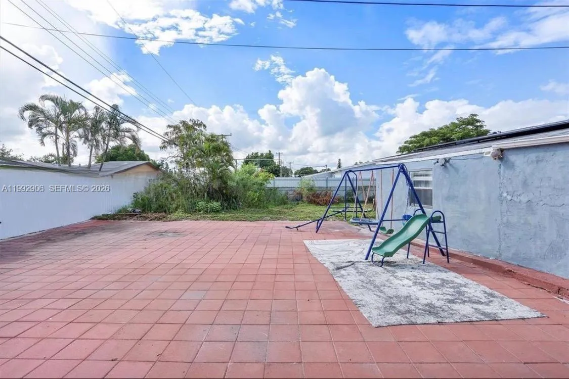 1840 Nw 33rd Ter, Lauderhill, Florida 33311, Lauderhill, Florida 33311, 3 Bedrooms Bedrooms, ,2 BathroomsBathrooms,Residential,For Sale,1840 Nw 33rd Ter, Lauderhill, Florida 33311,A11992906