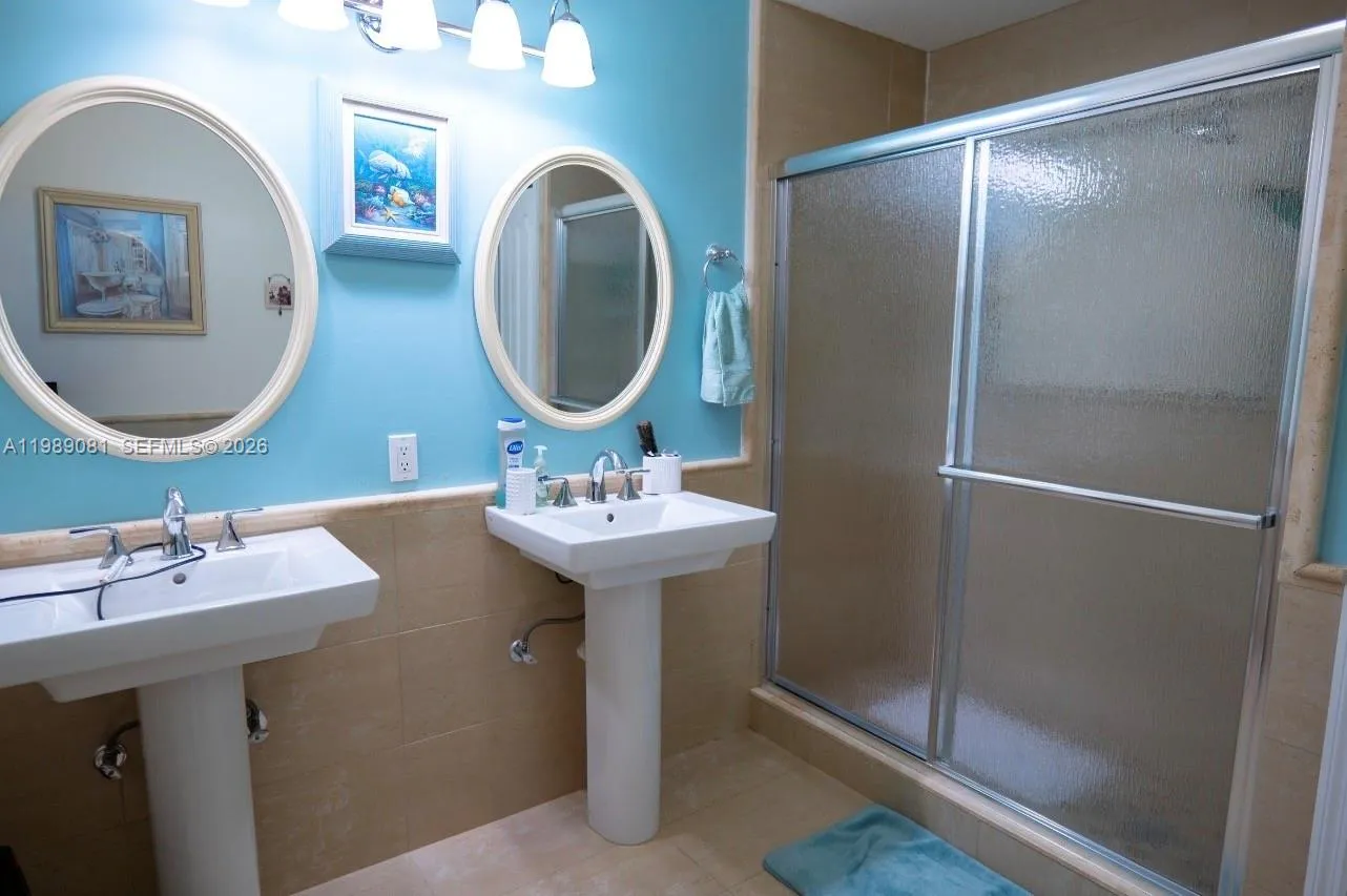 Miami, Florida 33196, 3 Bedrooms Bedrooms, ,2 BathroomsBathrooms,Residential,For Sale,A11989081