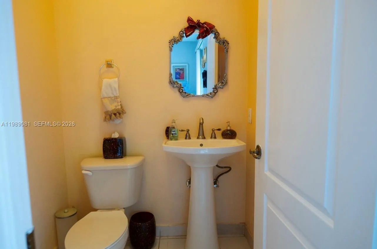 Miami, Florida 33196, 3 Bedrooms Bedrooms, ,2 BathroomsBathrooms,Residential,For Sale,A11989081