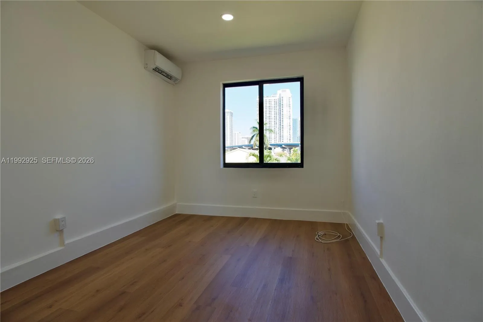 337 Sw 5th Ave 6, Miami, Florida 33130, Miami, Florida 33130, 2 Bedrooms Bedrooms, ,1 BathroomBathrooms,Residential Lease,For Rent,337 Sw 5th Ave 6, Miami, Florida 33130,A11992925