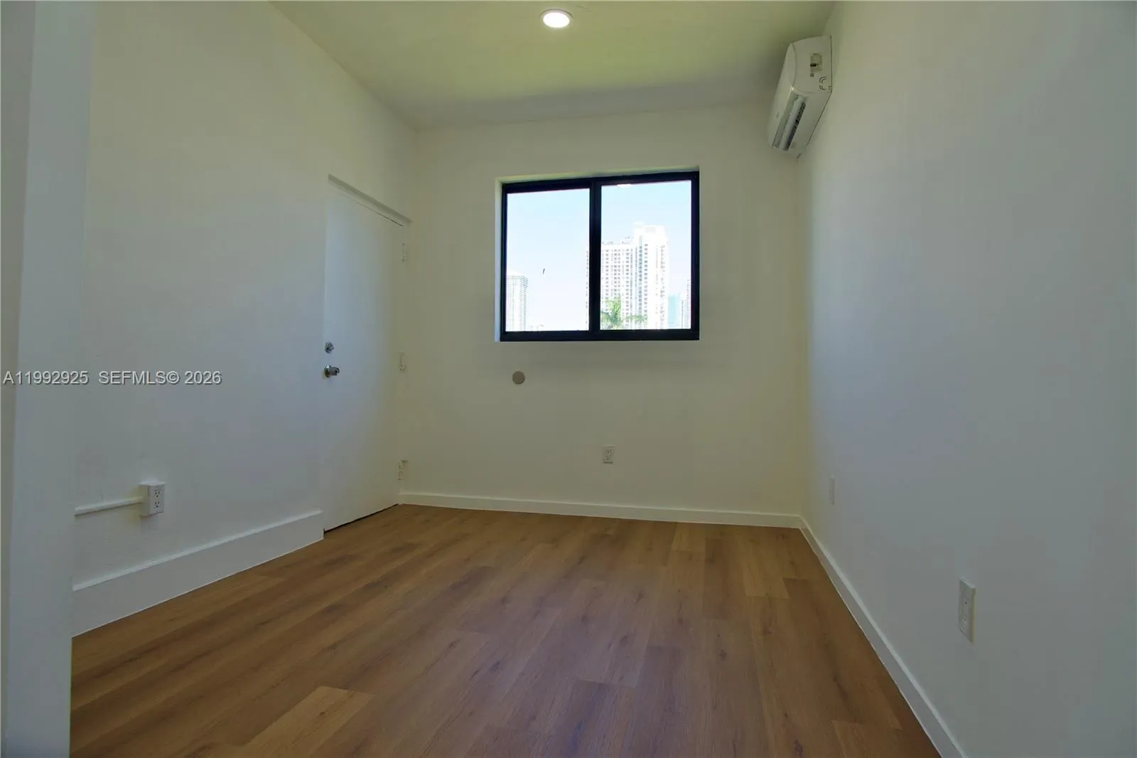 337 Sw 5th Ave 6, Miami, Florida 33130, Miami, Florida 33130, 2 Bedrooms Bedrooms, ,1 BathroomBathrooms,Residential Lease,For Rent,337 Sw 5th Ave 6, Miami, Florida 33130,A11992925