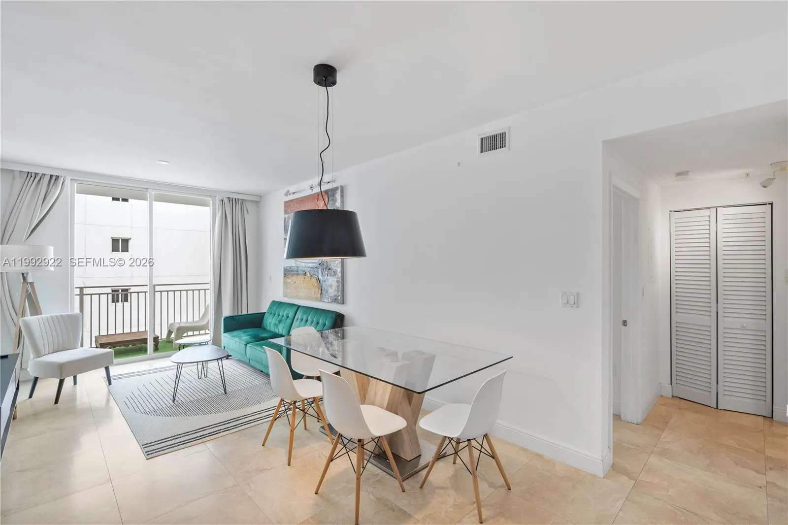 185 Se 14th Ter 2602, Miami, Florida 33131, Miami, Florida 33131, 1 Bedroom Bedrooms, ,1 BathroomBathrooms,Residential,For Sale,185 Se 14th Ter 2602, Miami, Florida 33131,A11992922