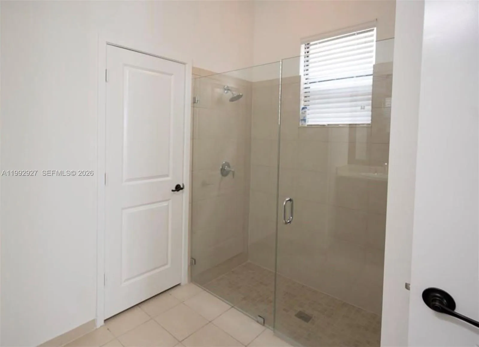 9776 W 34th Ave 9776, Hialeah, Florida 33018, Hialeah, Florida 33018, 4 Bedrooms Bedrooms, ,3 BathroomsBathrooms,Residential Lease,For Rent,9776 W 34th Ave 9776, Hialeah, Florida 33018,A11992927