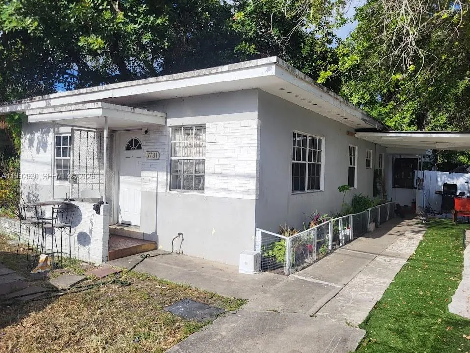 5731 - 5733 Nw 6th Ave, Miami, Florida 33127, Miami, Florida 33127, ,Residential Income,For Sale,5731 - 5733 Nw 6th Ave, Miami, Florida 33127,A11992930