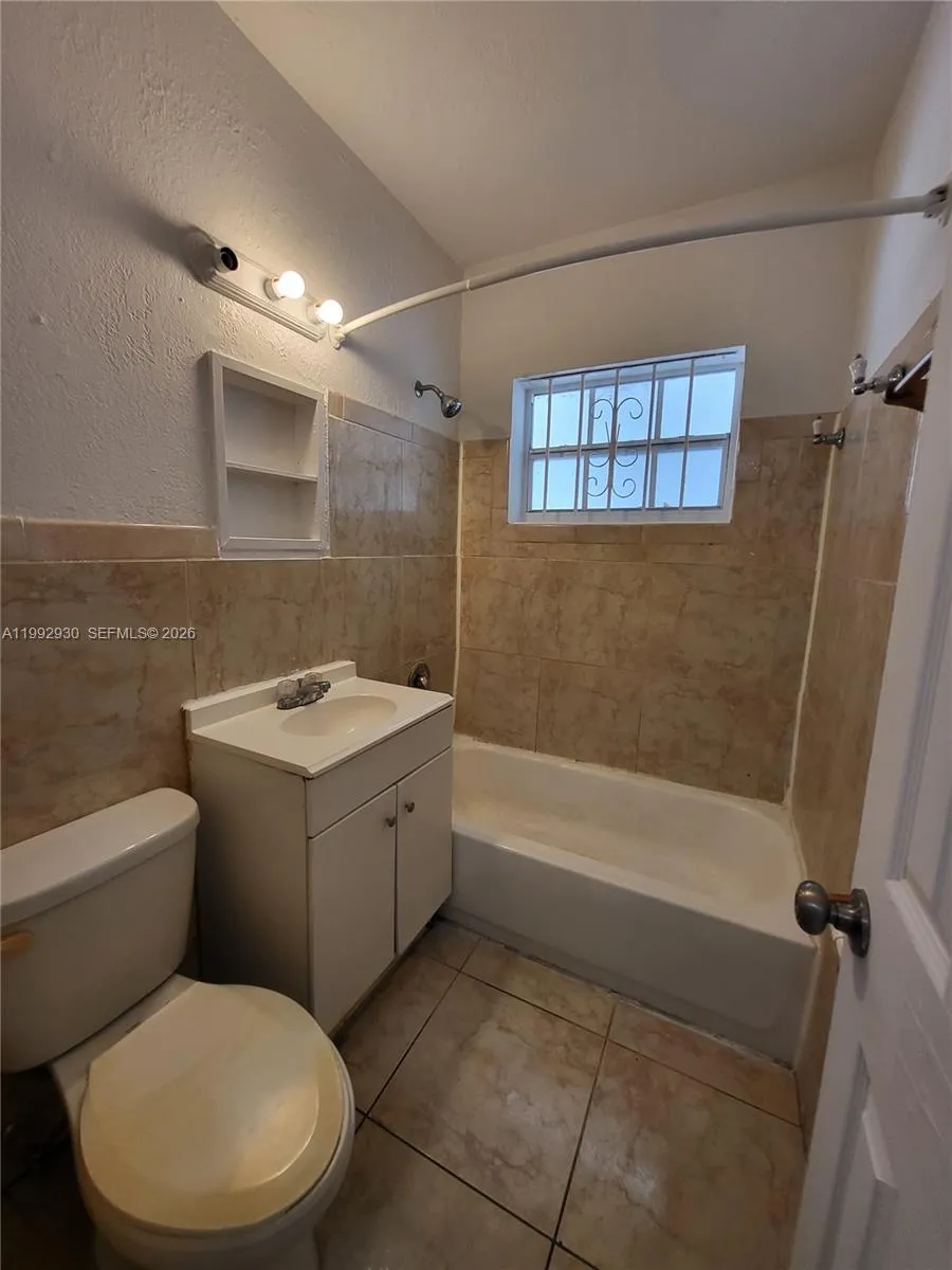 5731 - 5733 Nw 6th Ave, Miami, Florida 33127, Miami, Florida 33127, ,Residential Income,For Sale,5731 - 5733 Nw 6th Ave, Miami, Florida 33127,A11992930