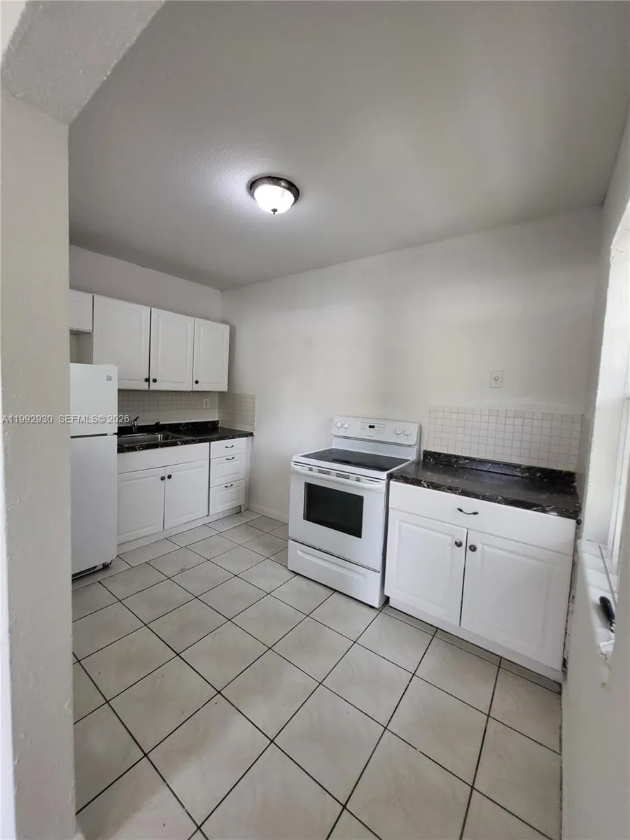 5731 - 5733 Nw 6th Ave, Miami, Florida 33127, Miami, Florida 33127, ,Residential Income,For Sale,5731 - 5733 Nw 6th Ave, Miami, Florida 33127,A11992930