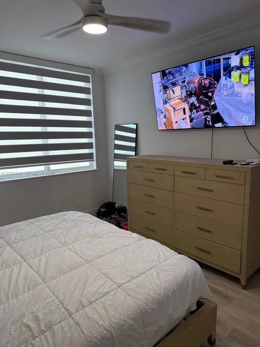 5005 Collins Ave 1525, Miami Beach, Florida 33140, Miami Beach, Florida 33140, 2 Bedrooms Bedrooms, ,1 BathroomBathrooms,Residential Lease,For Rent,5005 Collins Ave 1525, Miami Beach, Florida 33140,A11992141