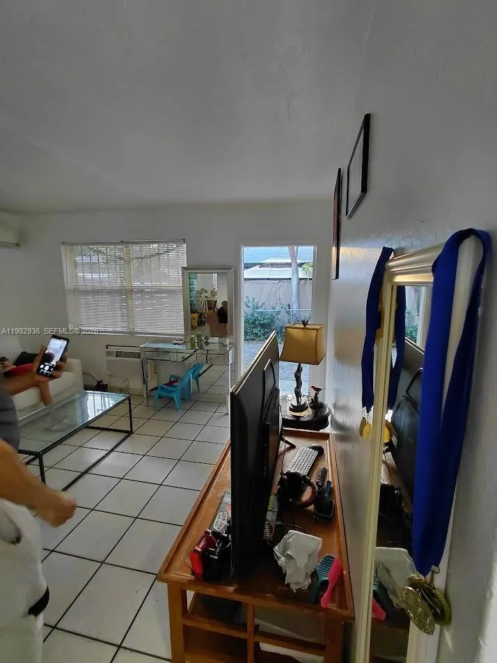 1262 - 1264 Nw 46th St, Miami, Florida 33142, Miami, Florida 33142, ,Commercial Sale,For Sale,1262 - 1264 Nw 46th St, Miami, Florida 33142,A11992936