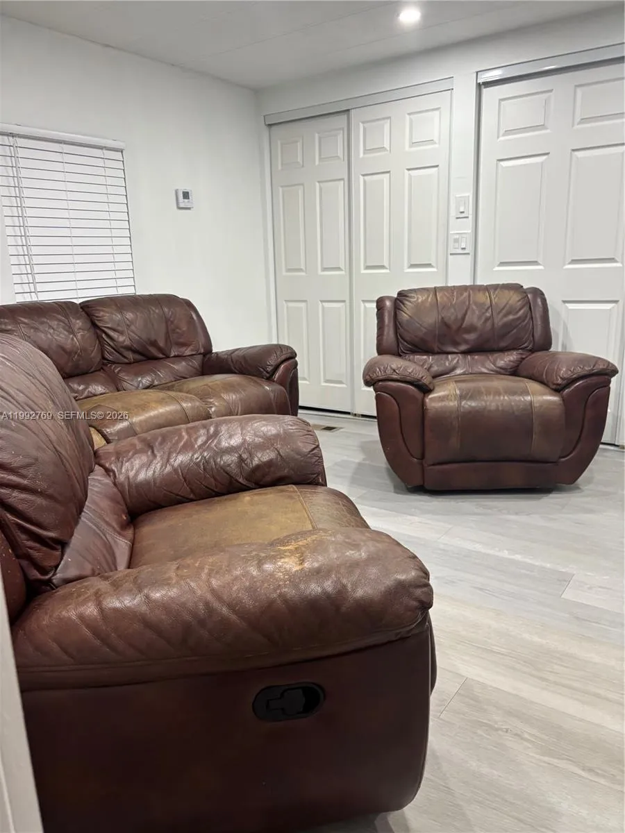 12888 Sw 17th St, Unincorporated Dade, Florida 331, Unincorporated Dade, Florida 33175, 5 Bedrooms Bedrooms, ,4 BathroomsBathrooms,Residential,For Sale,12888 Sw 17th St, Unincorporated Dade, Florida 331,A11992769