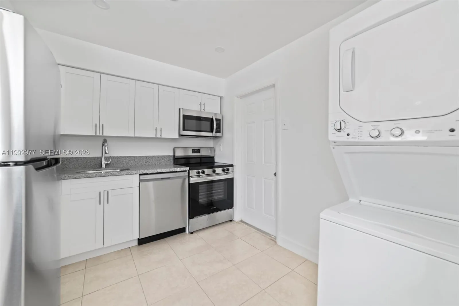 2457 Ne 183rd St 2457, North Miami Beach, Florida, North Miami Beach, Florida 33160, 2 Bedrooms Bedrooms, ,1 BathroomBathrooms,Residential Lease,For Rent,2457 Ne 183rd St 2457, North Miami Beach, Florida ,A11992977